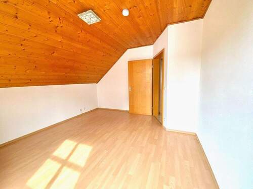 Schlafzimmer DG Hs. 15 - 