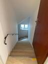 Treppe zum Gästezimmer/Abstellraum Wohnung EG - 