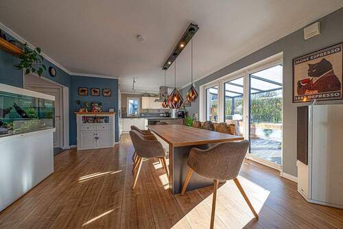 200-8526_Esszimmer - 5 Zimmer Einfamilienhaus in Horst (Holstein)