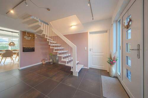 200-8526_Diele-2_gestaged - 