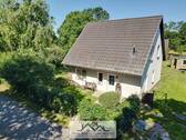 dji_fly_20250701_104516_522_1751359892143_photo - Modernes Einfamilienhaus in ruhiger Lage.