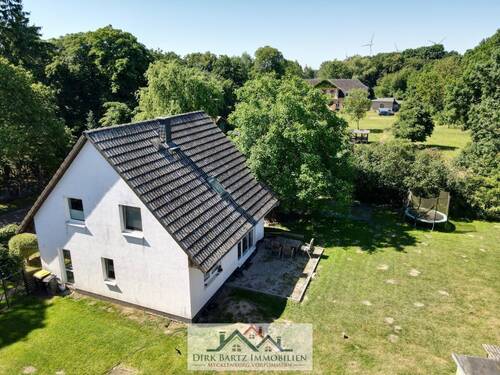 dji_fly_20250701_104748_531_1751359842509_photo - Einfamilienhaus mit 122,00 m&sup2; in Kletzin zum Kaufen