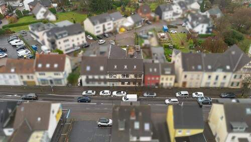 Drohnenansicht - 7 Zimmer Mehrfamilienhaus, Wohnhaus in Bergisch Gladbach