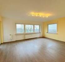 Ruhig, hell, praktisch: 2-Zimmer-Wohnung mit Stellplatz und Keller in Marburg - Marburg / Marbach