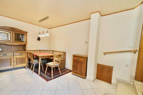 Esszimmer an Küche - EG Ansicht 2 - 