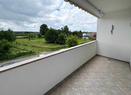 Balkon - Etagenwohnung mit 78,90 m&sup2; in Frankfurt am Main zum Kaufen