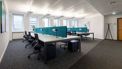 Flat Mitgliedschaft - Flex Desk im Open Space mit Skylineview