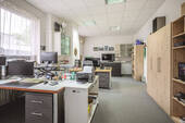 Büro im Erdgeschoss - 