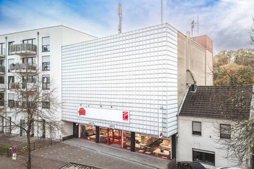 Titelbild - Möbelhaus mit unterschiedlichen Optionen zur zukünftigen Neuausrichtung in Weisweiler