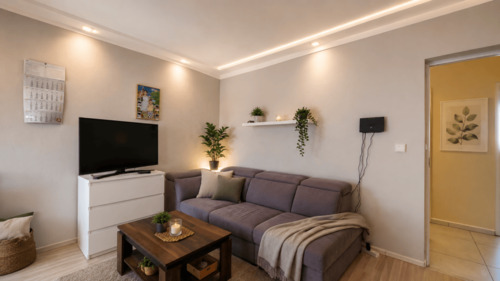 Wohnzimmer Couchbereich - 3 Zimmer Etagenwohnung zum Kaufen in Offenbach