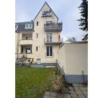 Mehrfamilienhaus mit Garten und Garage in Köln Deutz