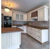 Familienfreundliche 5-Zimmerwohnung mit 2 Balkone, Garage und großen Garten - Berlin Lichterfelde