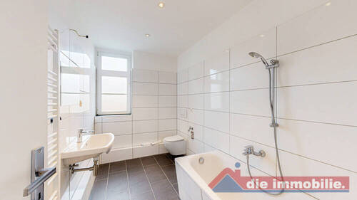 Bad_1 - Etagenwohnung mit 50,00 m&sup2; in Magdeburg / Fermersleben zur Miete
