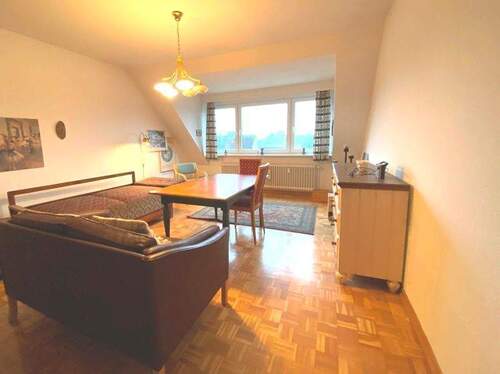 Wohnzimmer ca. 21 m² - 