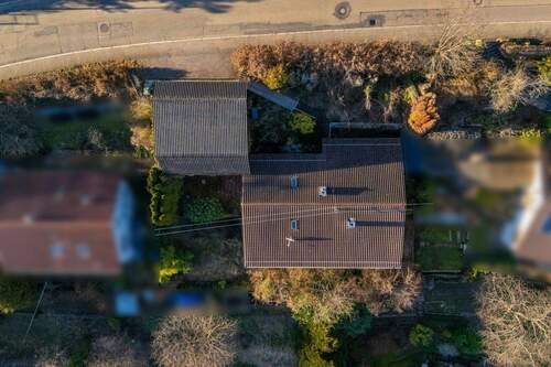 Luftansicht - 7 Zimmer Einfamilienhaus zum Kaufen in Neuenbürg