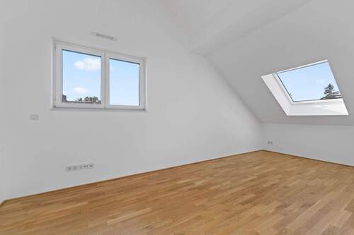 Büro - Etagenwohnung mit 80,00 m&sup2; in Eschborn zum Kaufen