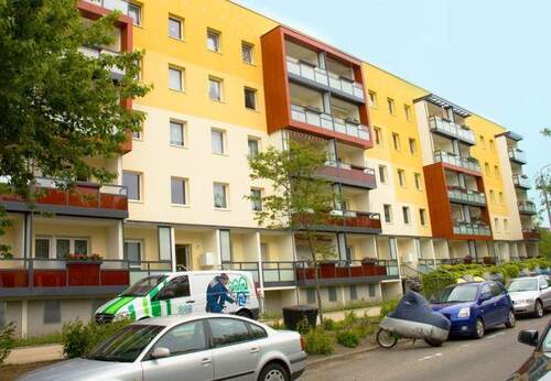 Vorderansicht - Etagenwohnung mit 71,50 m&sup2; in Halle (Saale) zur Miete