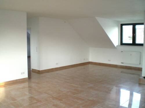 Wohnbereich - Etagenwohnung mit 99,00 m&sup2; in Aschaffenburg zum Kaufen