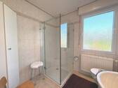 Badezimmer OG - 2001 erneuert - 