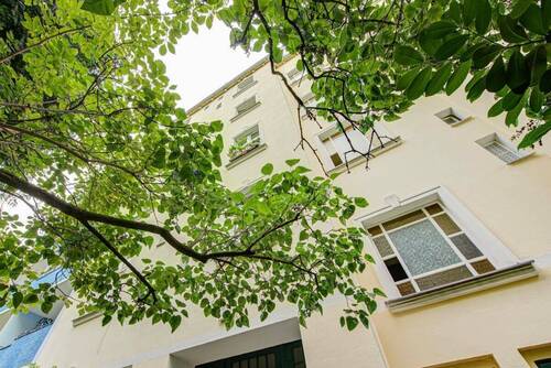 Innenhof - 1 Zimmer Etagenwohnung zum Kaufen in Berlin