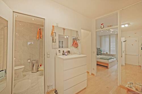Flur - Etagenwohnung mit 69,00 m² in München zum Kaufen