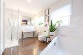 Tageslichtbad en Suite - 