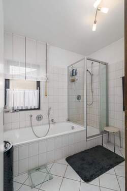 Badezimmer EG - 