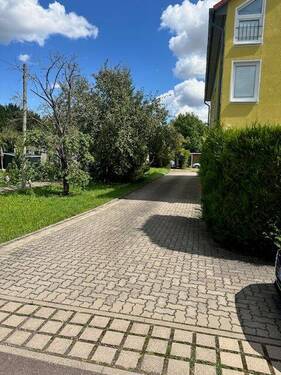 Grundstückszufahrt - Grundstück in Magdeburg