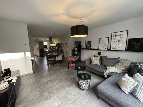 Wohnzimmer - Etagenwohnung mit 141,00 m&sup2; in Alsdorf / Hoengen zum Kaufen