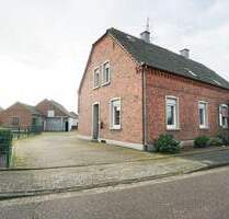 Rheinberg-Ossenberg: Sanierungsbedürftiges Schmuckstück