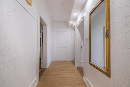 Gang - 4 Zimmer Etagenwohnung zur Miete in Waldshut-Tiengen