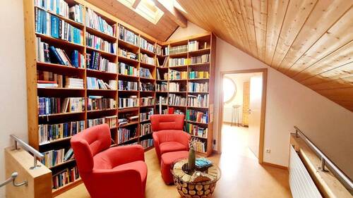 Galerie / Bibliothek - 