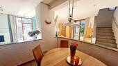 Essbereich mit Wohnzimmer - 
