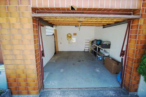 Garage - 