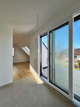 off. Küchenbereich_Zutritt DT - Etagenwohnung mit 75,00 m&sup2; in München zum Kaufen