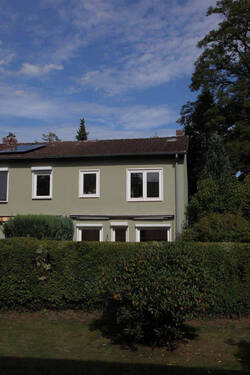 Ansicht von der Gartenseite - Endreihenhaus mit Vollkeller renoviert in Spitzenlage von Alt-Rahlstedt