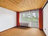 Eines der beiden Schlafzimmer mit Westbalkon - 