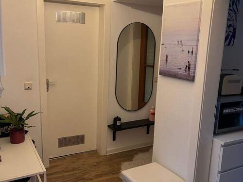 Flur - Etagenwohnung mit 47,00 m² in Siegburg zur Miete