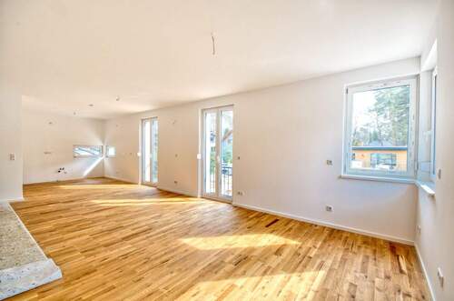 Wohnzimmer - 4 Zimmer Einfamilienhaus in Kleinmachnow