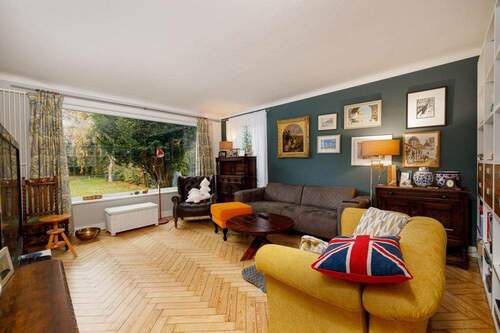 Wohnzimmer - 4 Zimmer Einfamilienhaus zum Kaufen in Hamburg / Wellingsbüttel