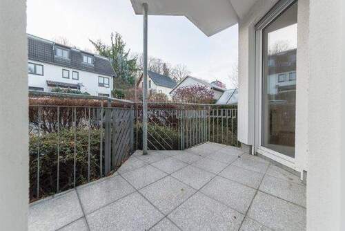 Balkon strassenseitig - 