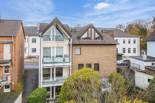 Gartenansicht - 9 Zimmer Mehrfamilienhaus, Wohnhaus in Herzogenrath
