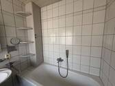 Obergeschoss, Badewanne Appartment - 