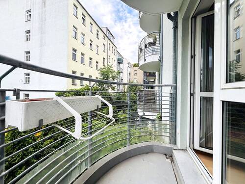 Balkon - Etagenwohnung mit 45,00 m² in Berlin zum Kaufen