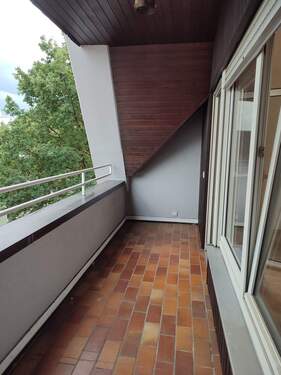 Loggia - Etagenwohnung mit 100,00 m² in Siegburg zur Miete