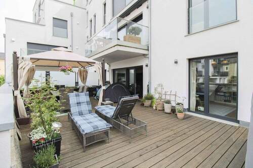 Terrasse - 4 Zimmer Einfamilienhaus in Dresden