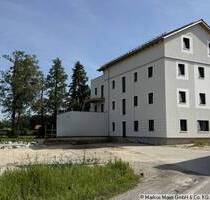 Büro oder Praxis mit viel Stellplätzen! - Dorfen Mehlmühle