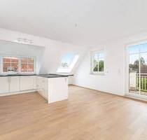 Ihr neues Zuhause: Moderne 4 Zimmer-Maisonette-Wohnung mit großer Dachterrasse! - München Aubing-Lochhausen-Langwied