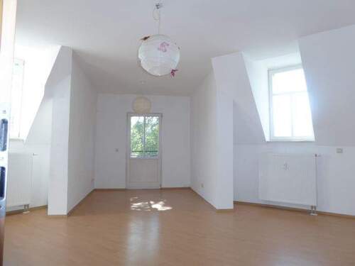 Zimmer - Etagenwohnung mit 138,00 m² in Rudolstadt zur Miete