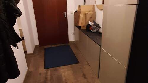 Flur u. Eingangsbereich.jpg - 4 Zimmer Etagenwohnung zur Miete in Altdorf bei Nürnberg